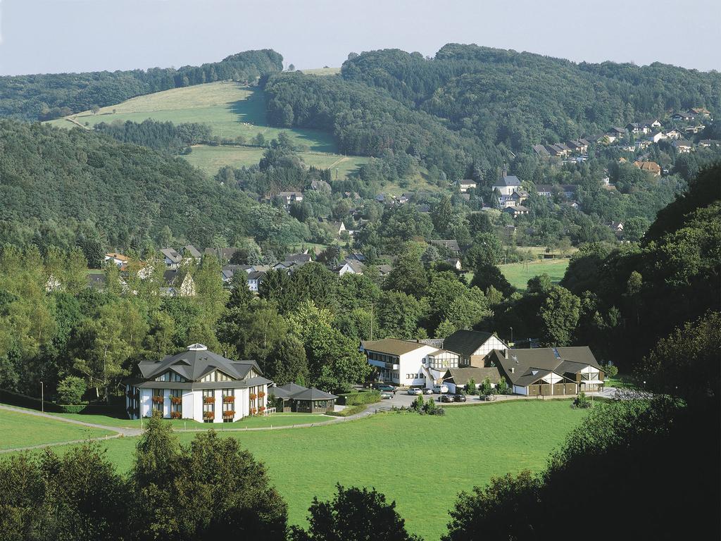 Landhotel Naafs-Haeuschen Lohmar Kültér fotó