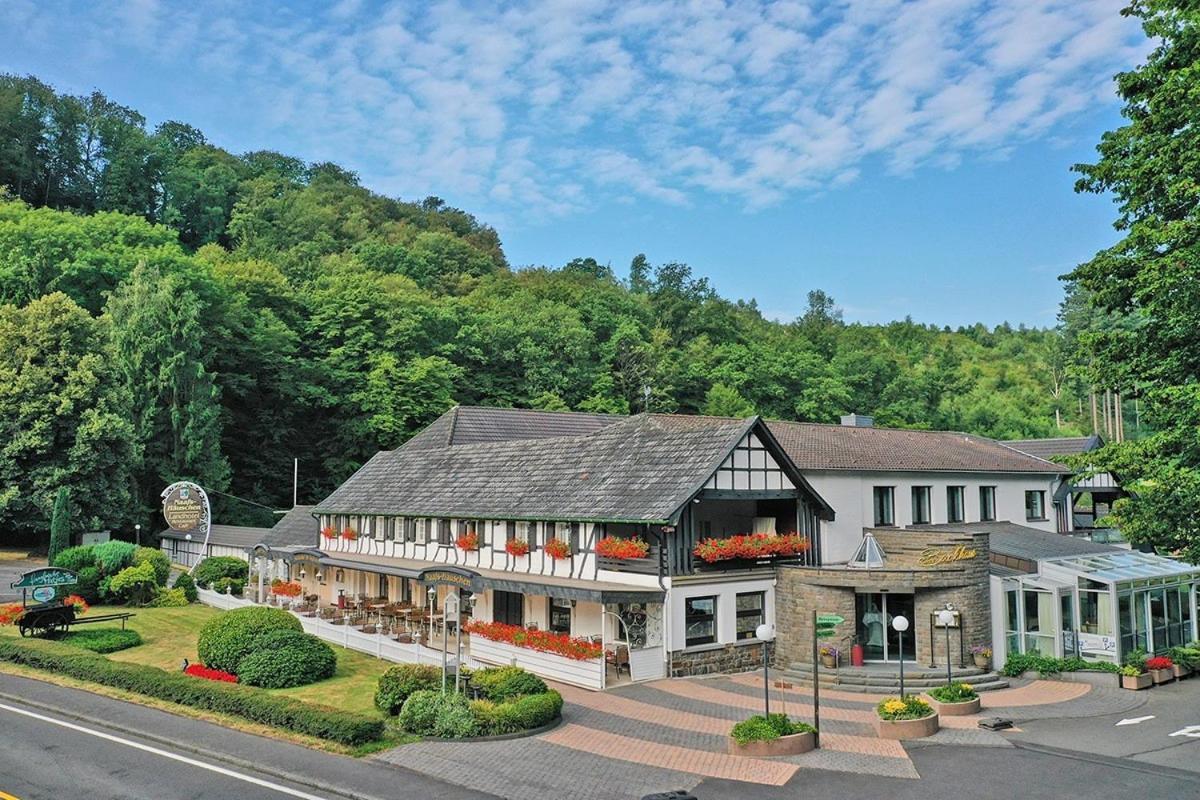 Landhotel Naafs-Haeuschen Lohmar Kültér fotó